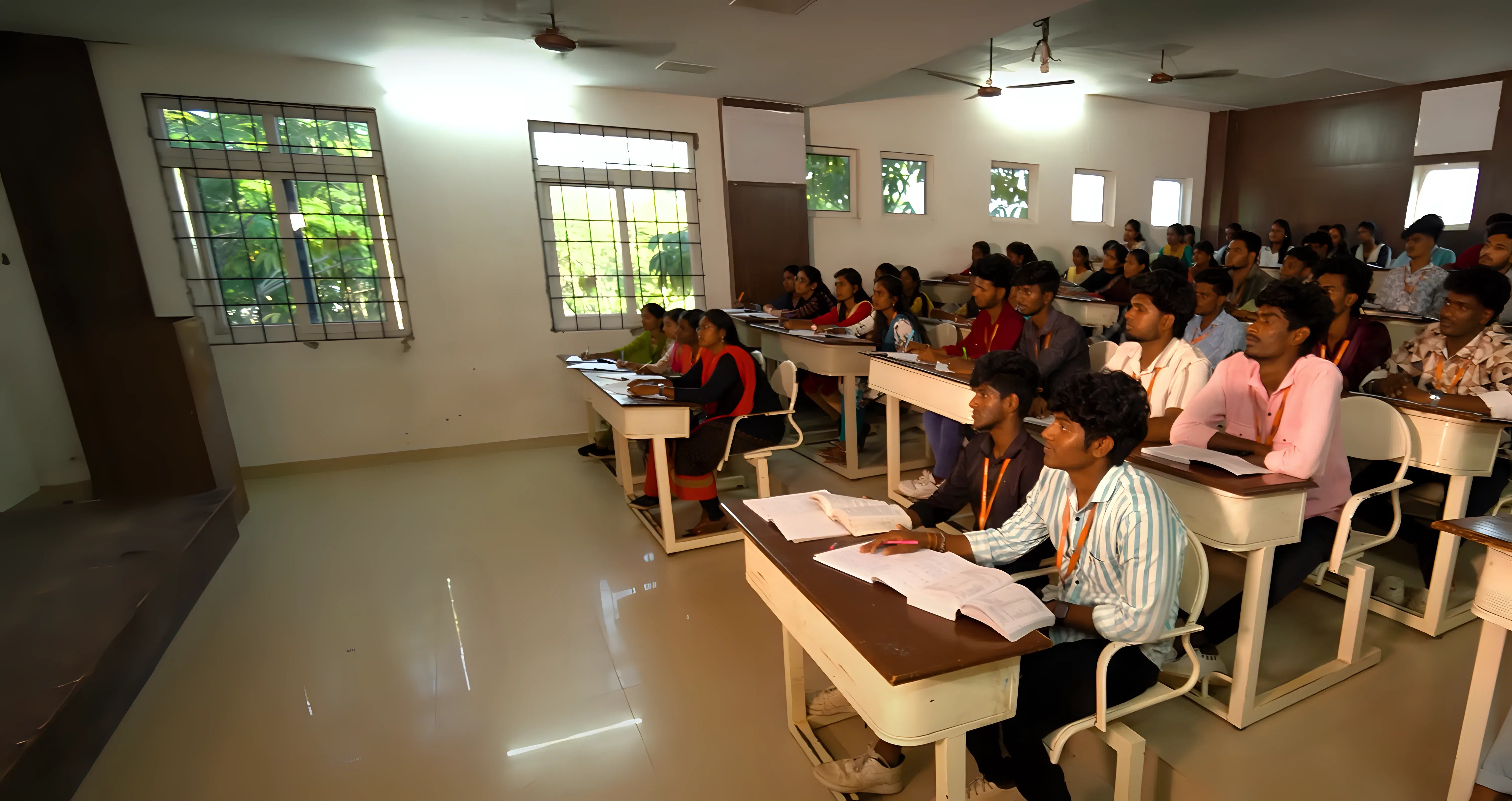 PERI Institute of Technology Chennai classroom photo 1